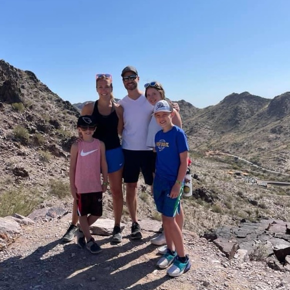 Meet your Posher, Camryn - Picture 1 of 1